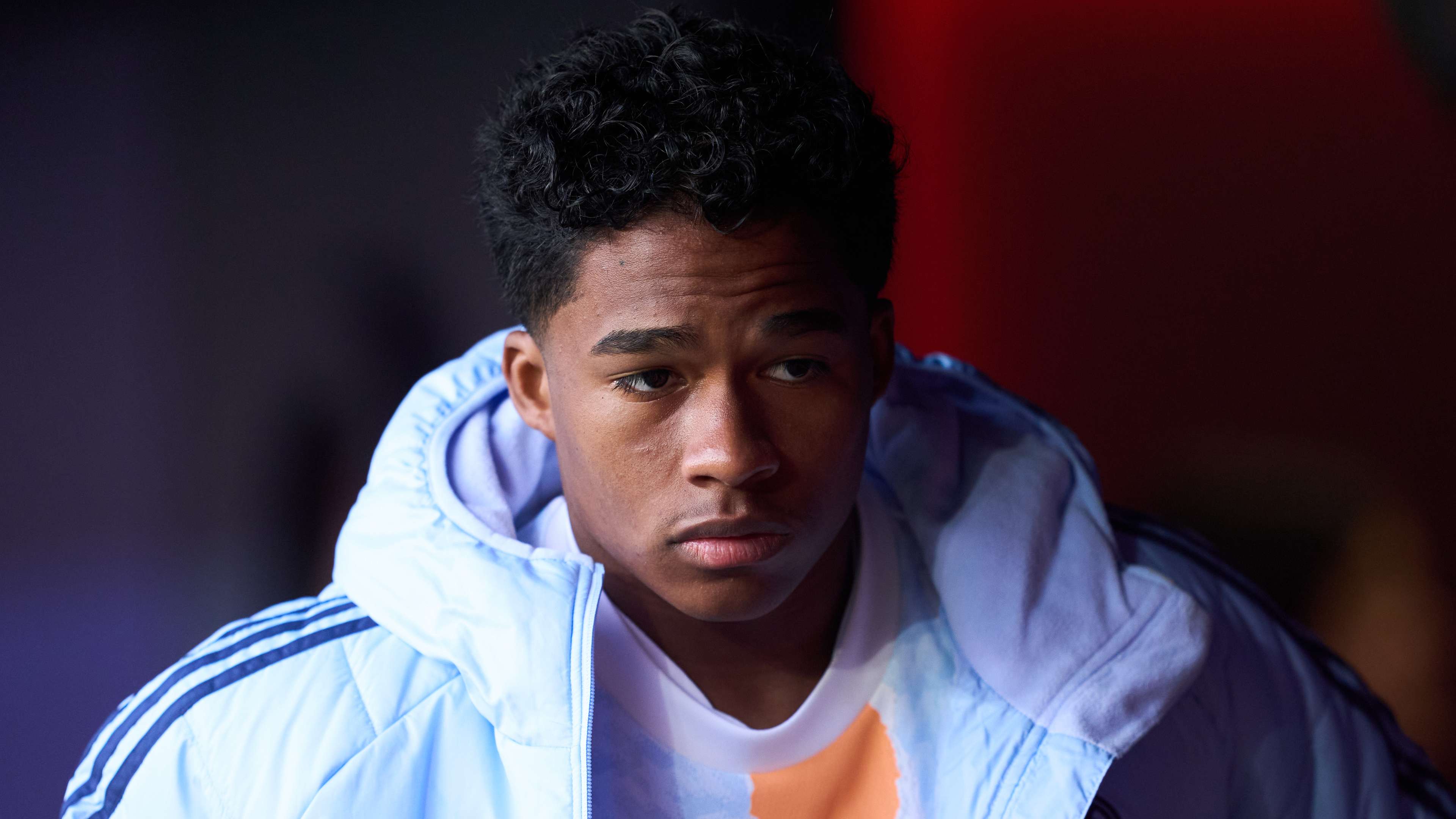 西甲第24輪巴拉多利德0-1皇家馬德裏 克羅斯助攻卡塞米羅打進頭球.