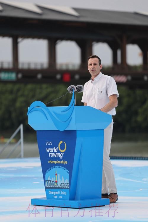 总局领导会见世界赛艇联合会主席 总局领导会见世界赛艇联合会主席